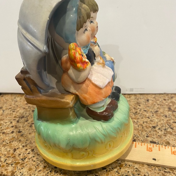 Vintage Rotating Music Box Himark Japan Rotating Kids with/ Umbrella On Bench - Picture 5 of 12